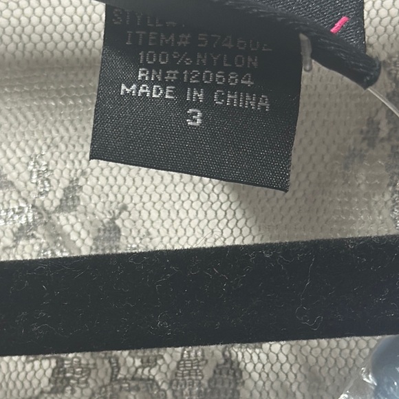 Elegant Gray Lace Torrid Top - Picture 2 of 8